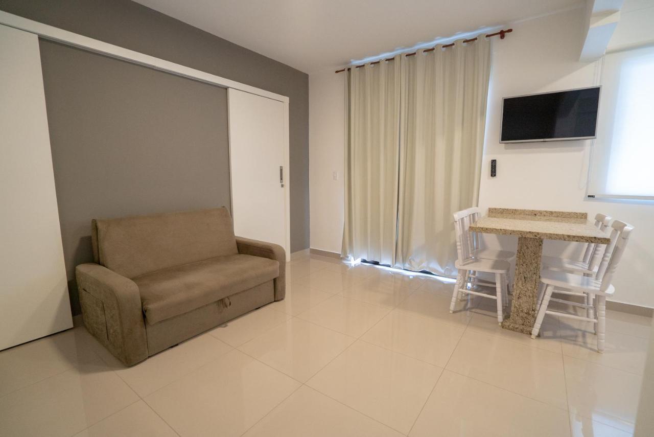 Residencial Eugenio Muller Apartment Bombinhas Bagian luar foto